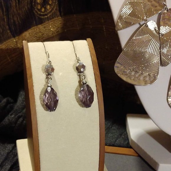 Pretty Mixed Jewelry Lot - Picture 4 of 11